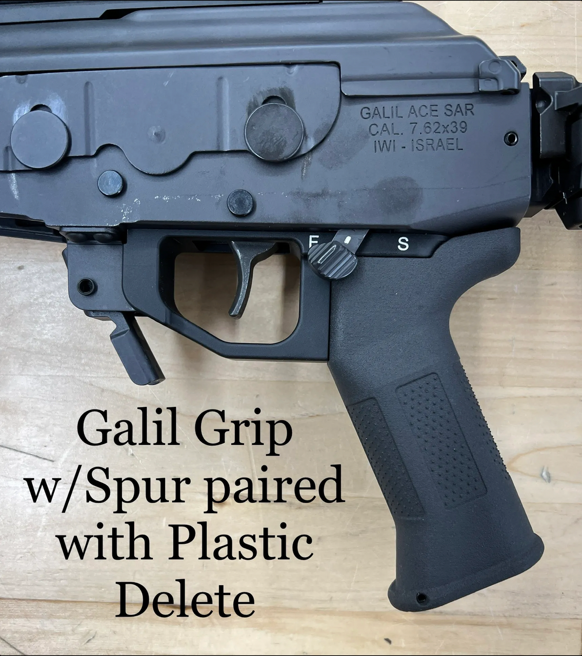 Galil Grip w/Spur paired with Plastic Delete